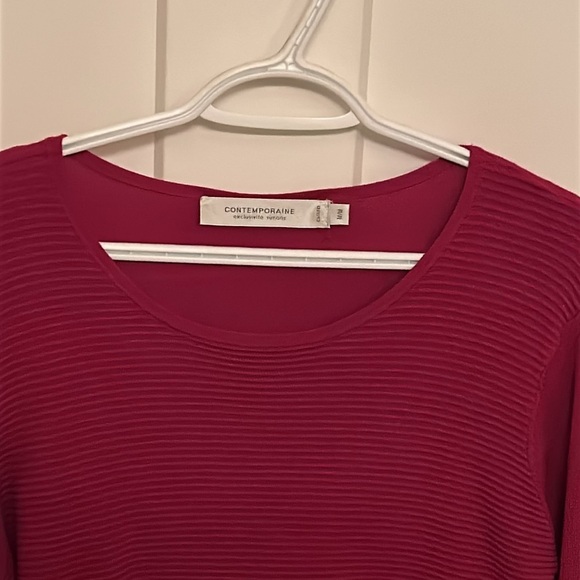 Contemporaine Fuschia Pink Sweater, size M - Picture 2 of 5